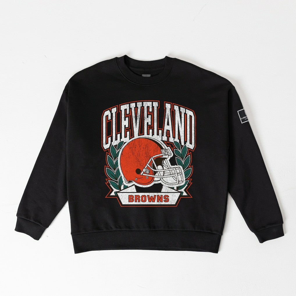 Cleveland Browns Gameday Couture Women's Oversized Victory Lane Black Label Premium Fleece Sweatshirt Black - NFL