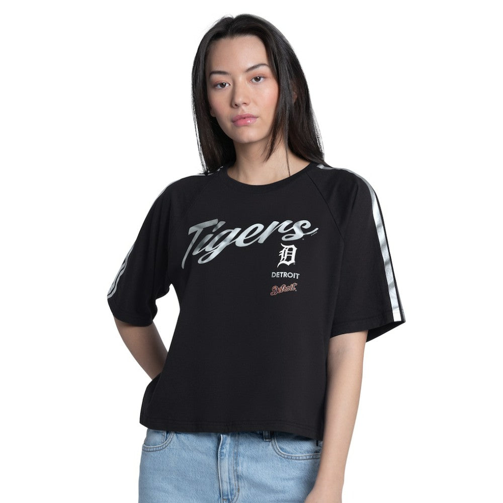 Detroit Tigers G-III 4Her by Carl Banks Women's Classic Play Cropped T-Shirt Clearance