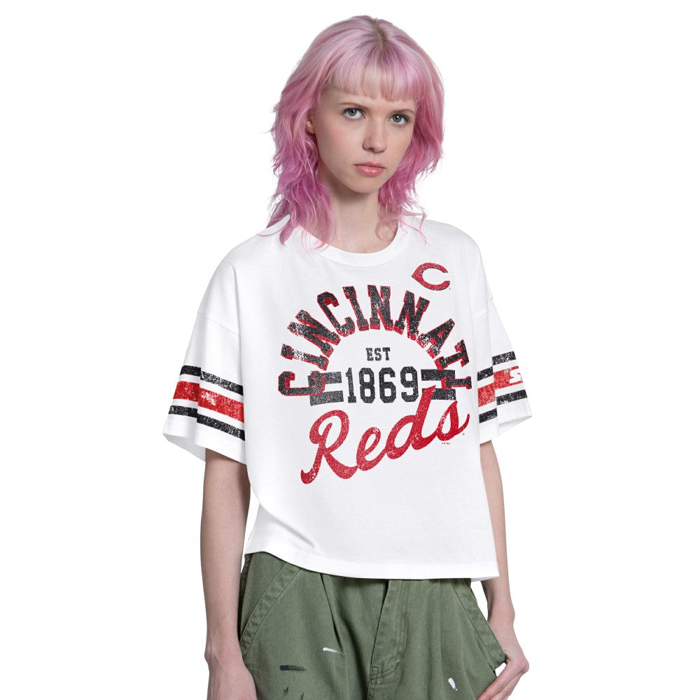 Cincinnati Reds Starter Women's Cropped Hurry Up Offense T-Shirt On Sale