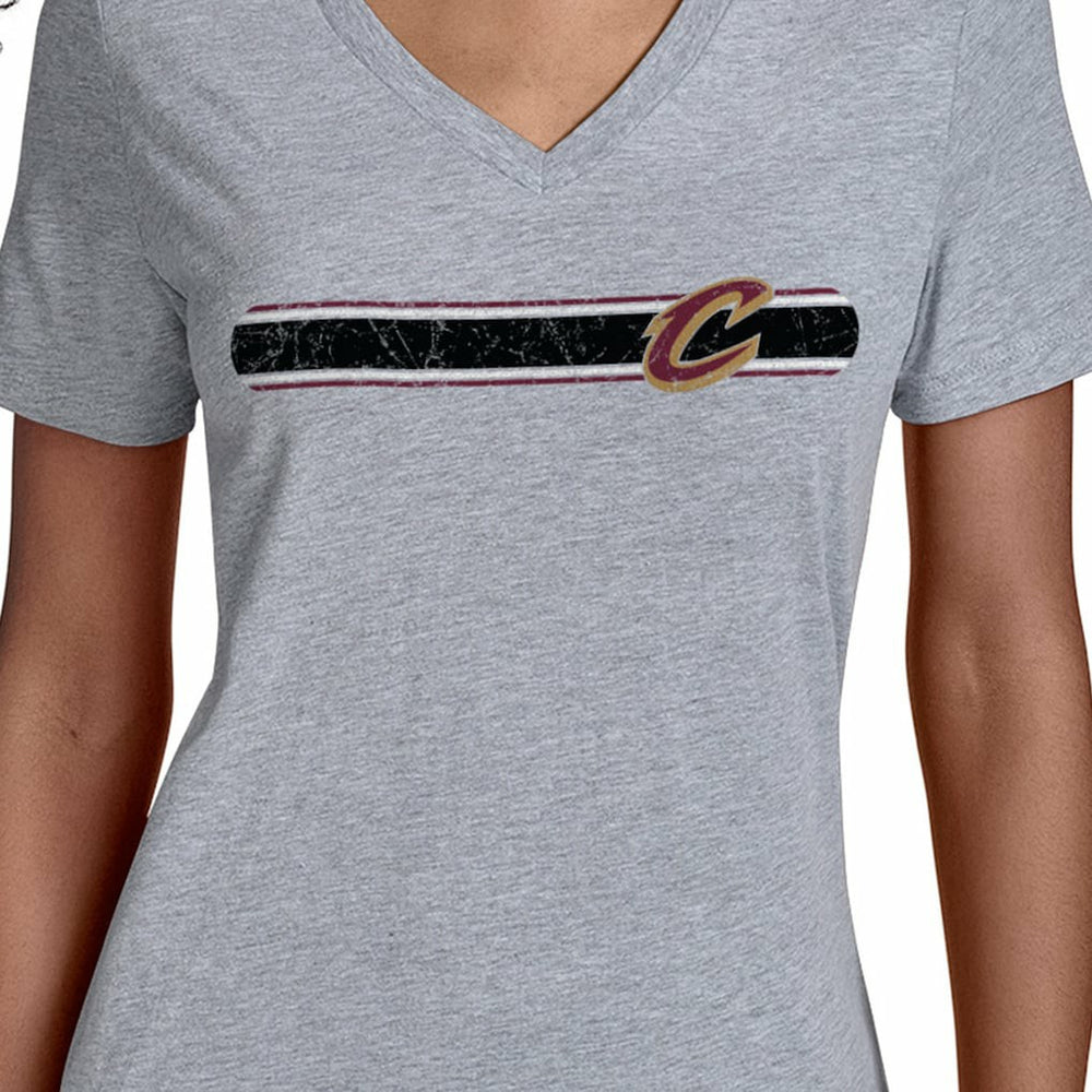 NBA - Cleveland Cavaliers Starter Women's Team Stripe V-Neck T-Shirt - Gray