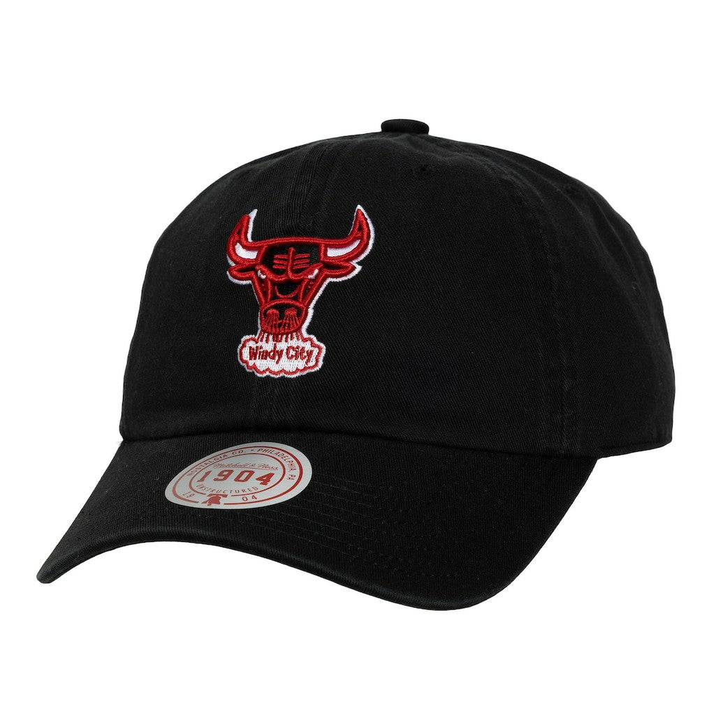 Mitchell & Ness - Chicago Bulls Hardwood Classics 1904 Adjustable Hat - Black