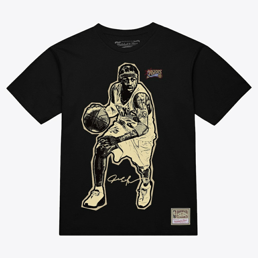 Mitchell & Ness - Allen Iverson Philadelphia 76ers Unisex Blockbuster Player Graphic T-Shirt - Black