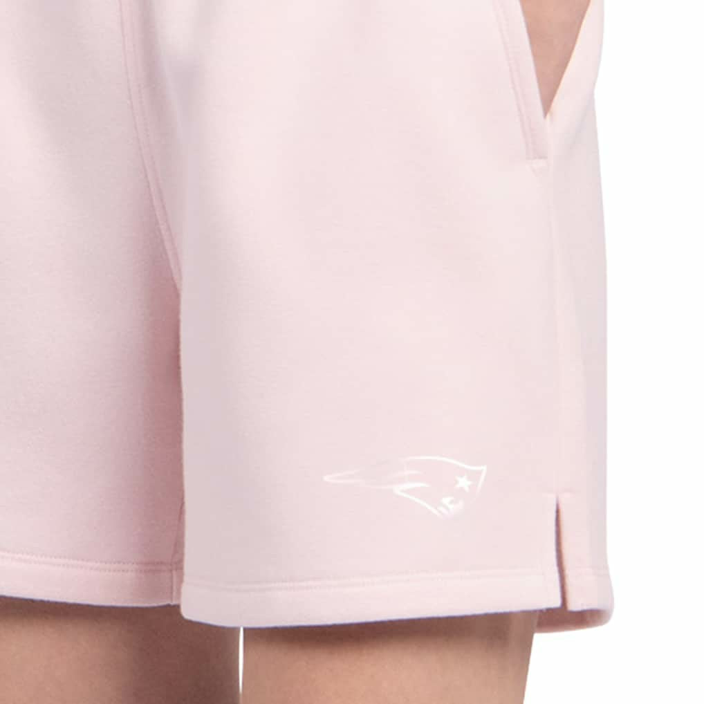 New England Patriots Starter Women's Travel Pastels Fleece Short Pastel Pink - NFL