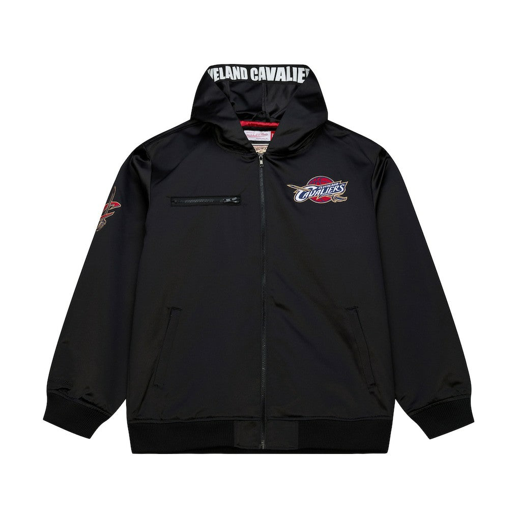 Mitchell & Ness - Cleveland Cavaliers Hardwood Classics Nights Walk the Tunnel Satin Bomber Full-Snap Hooded Jacket - Black