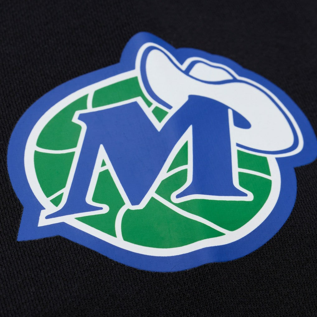 Mitchell & Ness - Dallas Mavericks Hardwood Classics Nights Playmaker Fleece Hoodie - Black