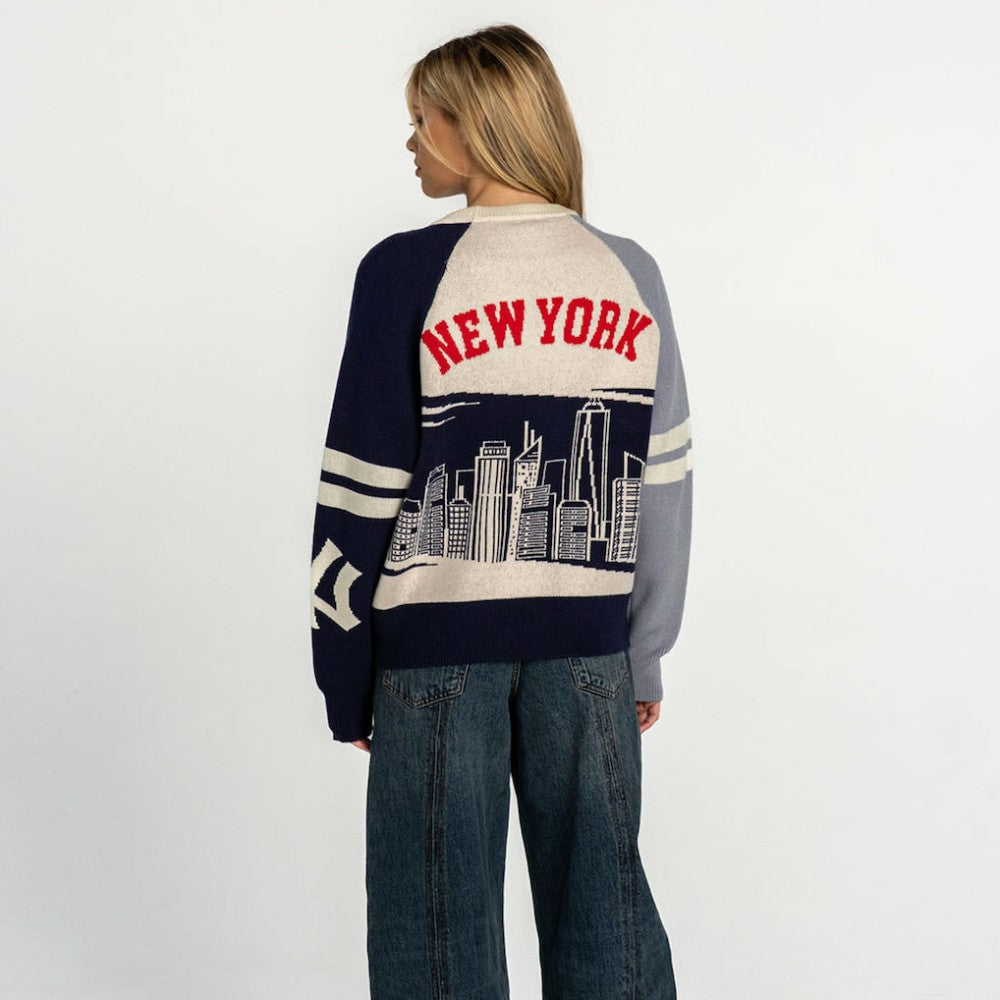 New York Yankees The Wild Collective Women's Boxy Jacquard Sweater Lifestyle