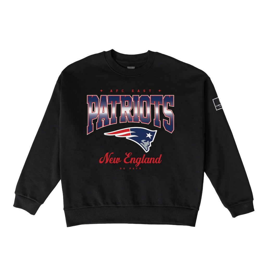 New England Patriots Gameday Couture Women's Powerhouse Play Premium Fleece Sweatshirt Black - NFL