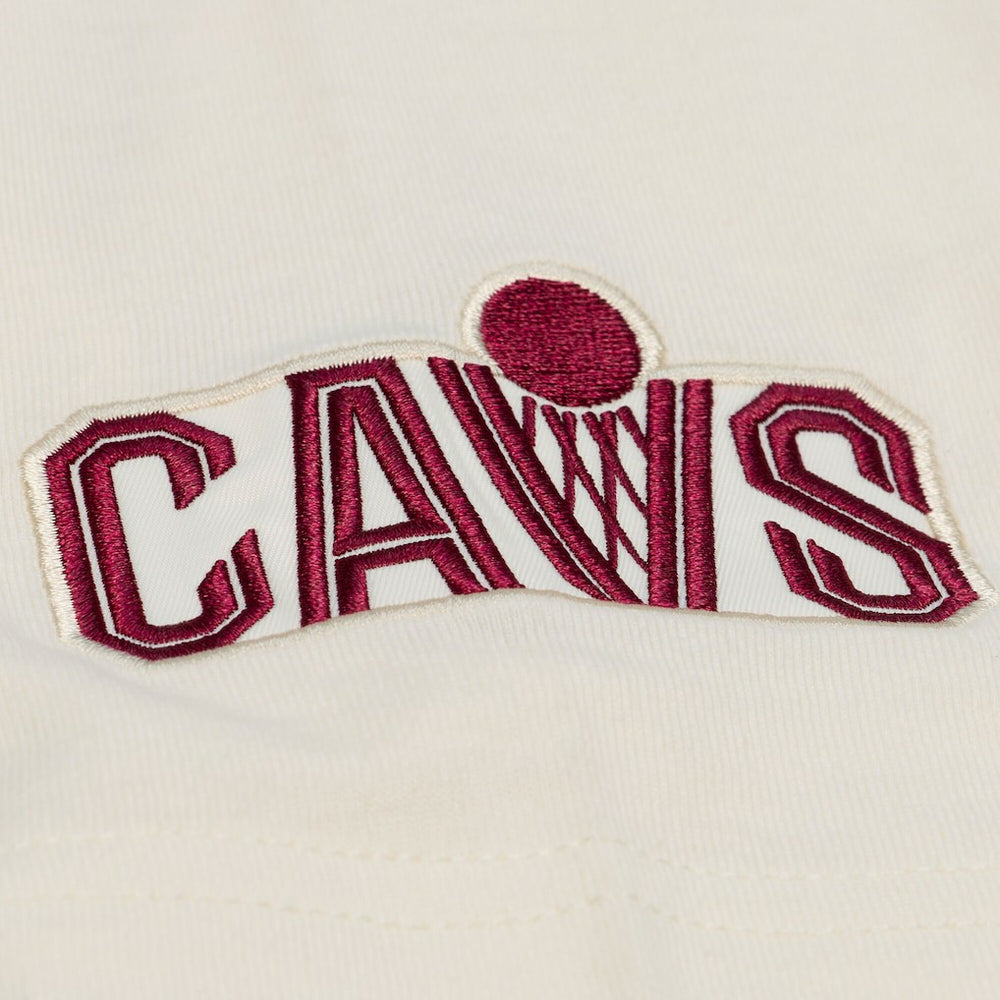 Mitchell & Ness - Cleveland Cavaliers Hardwood Classics Chainstitch Premium T-Shirt - Cream