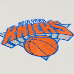 Mitchell & Ness - New York Knicks Hardwood Classics Chainstitch Premium T-Shirt - Cream