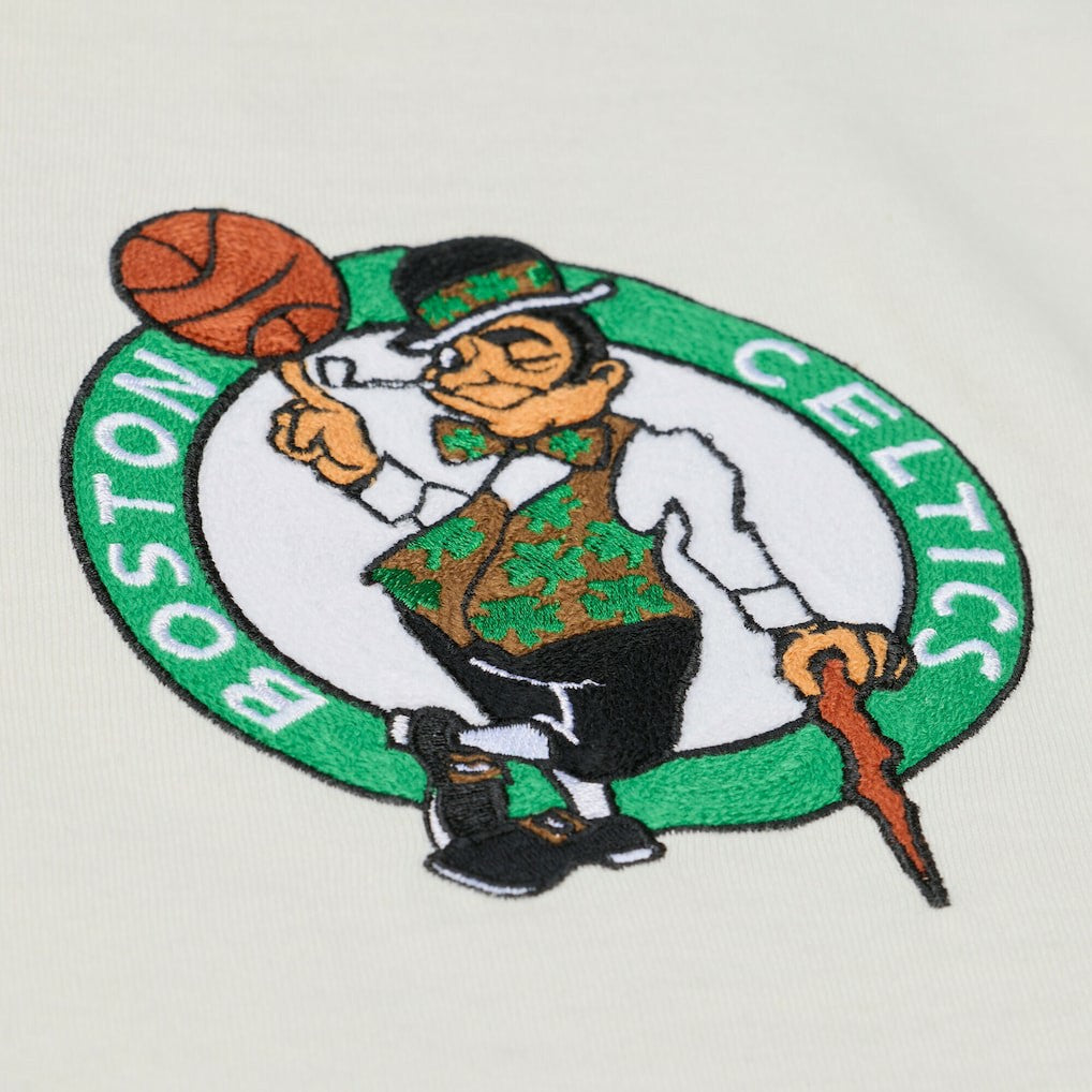 Mitchell & Ness - Boston Celtics Hardwood Classics Chainstitch Premium T-Shirt - Cream