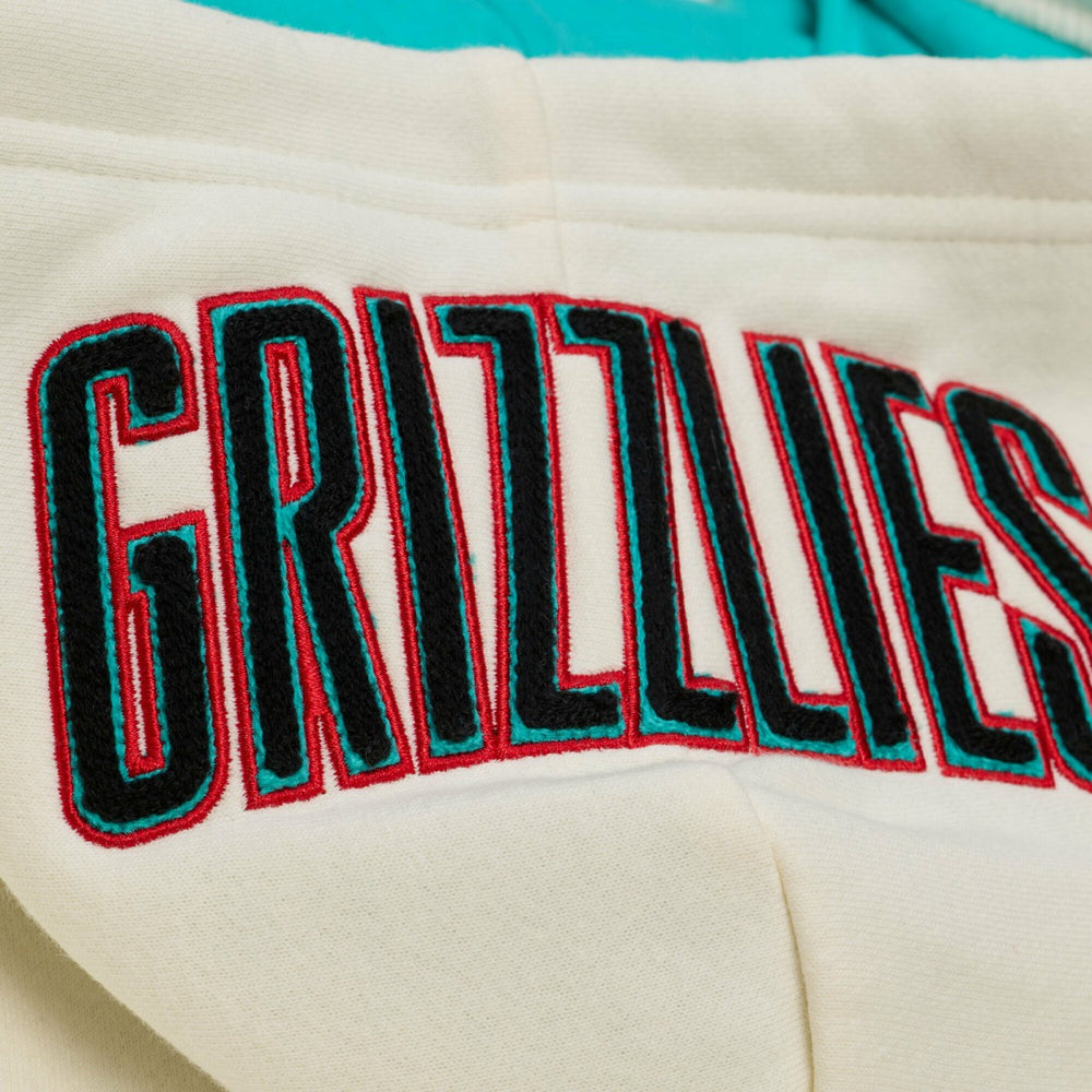 Mitchell & Ness - Memphis Grizzlies Hardwood Classics Chainstitch Premium Fleece Hoodie - Cream