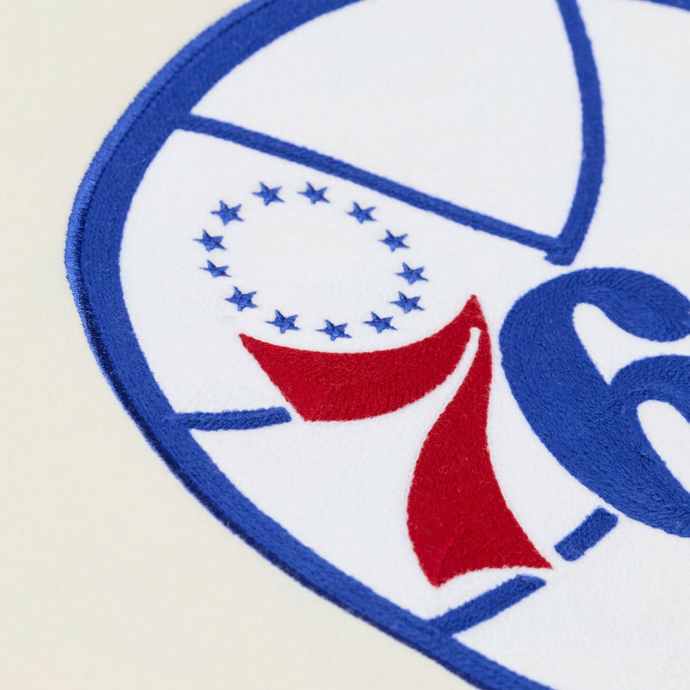 Mitchell & Ness - Philadelphia 76ers Hardwood Classics Chainstitch Premium Fleece Hoodie - Cream