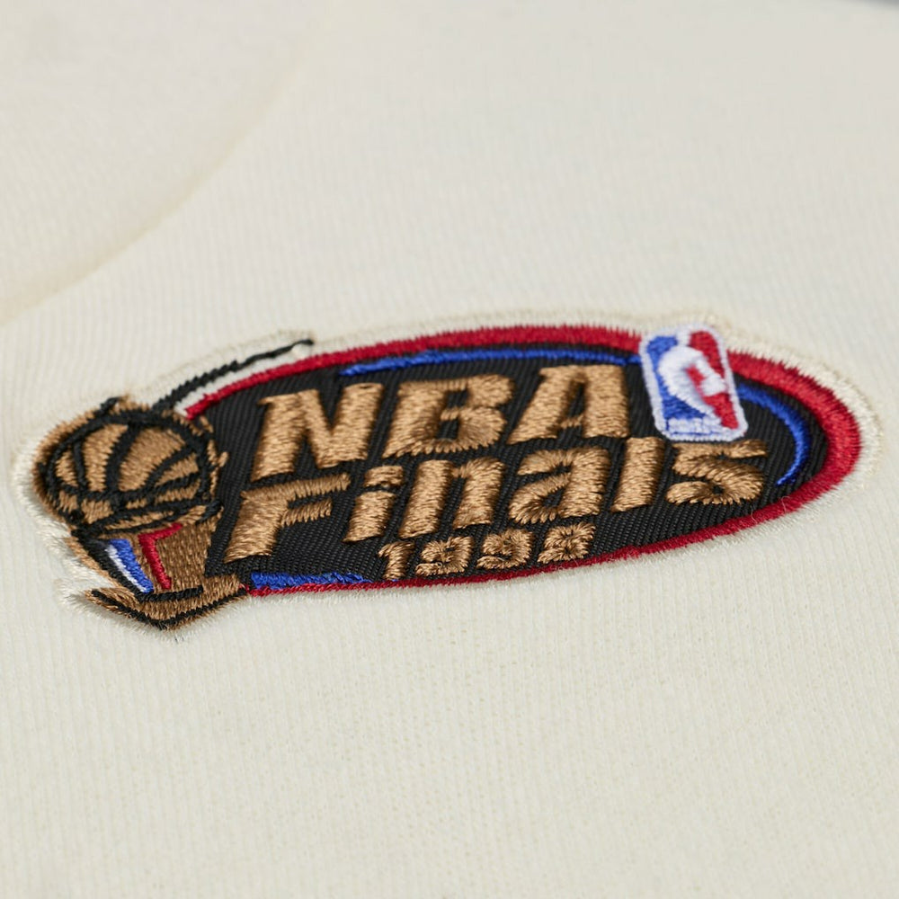Mitchell & Ness - Chicago Bulls Hardwood Classics Chainstitch Premium Fleece Hoodie - Cream