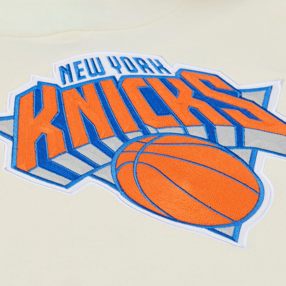 Mitchell & Ness - New York Knicks Hardwood Classics Chainstitch Premium Fleece Hoodie - Cream