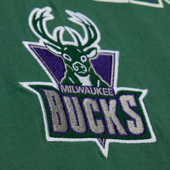 Mitchell & Ness - Milwaukee Bucks Hardwood Classics Throw It Back Premium T-Shirt - Green