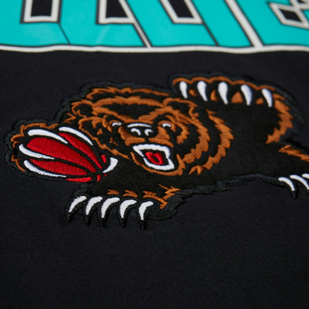 Mitchell & Ness - Memphis Grizzlies Hardwood Classics Throw It Back Premium T-Shirt - Black
