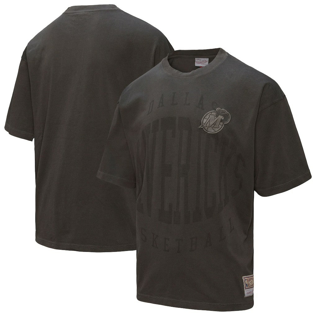 Mitchell & Ness - Dallas Mavericks Downtown Collection Premium T-Shirt - Black