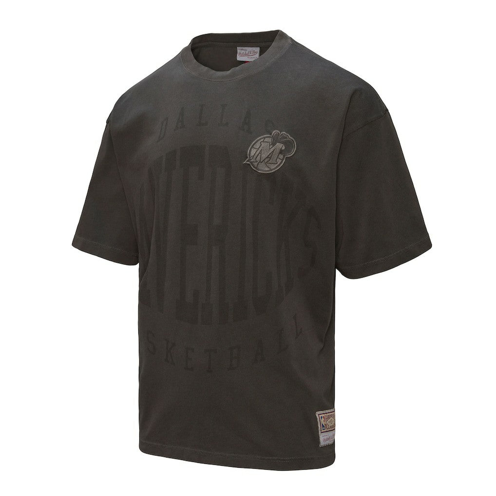 Mitchell & Ness - Dallas Mavericks Downtown Collection Premium T-Shirt - Black