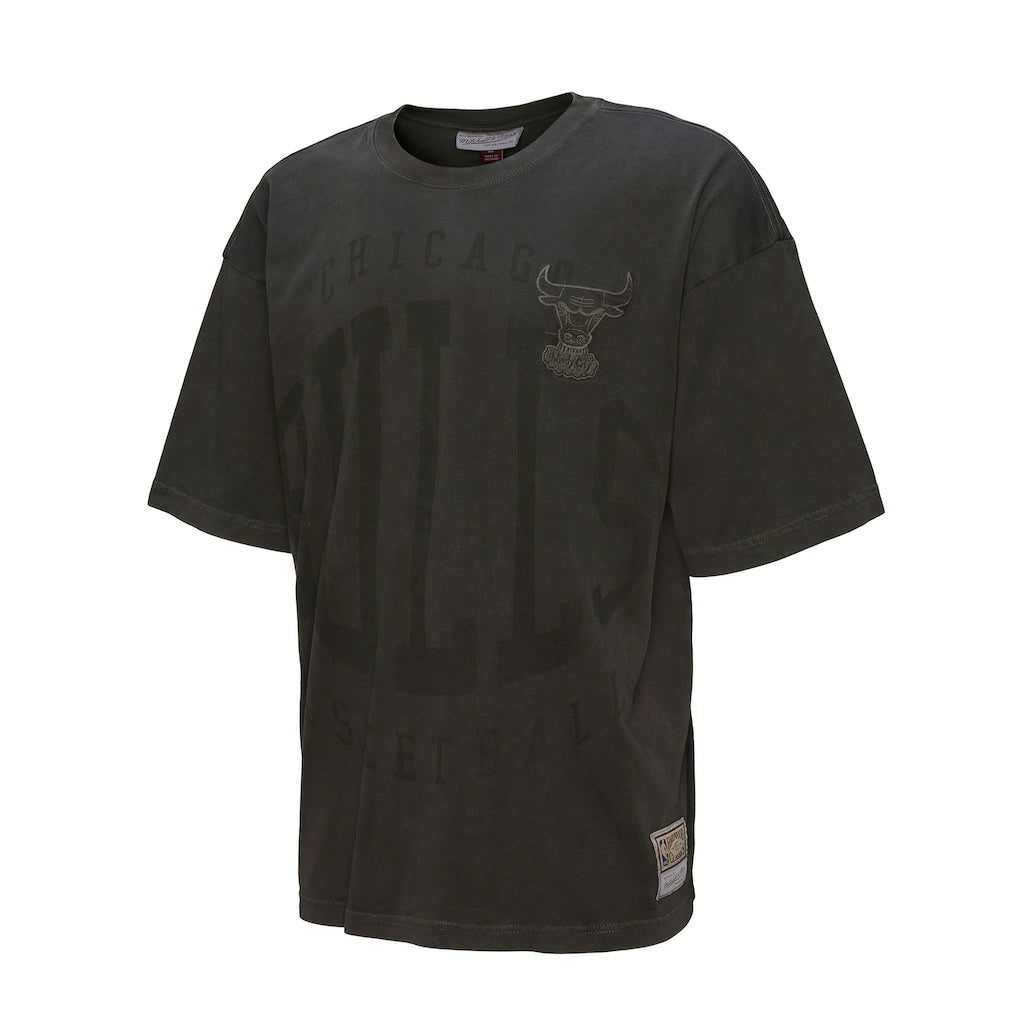 Mitchell & Ness - Chicago Bulls Downtown Collection Premium T-Shirt - Black