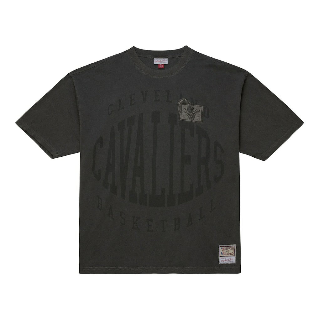 Mitchell & Ness - Cleveland Cavaliers Downtown Collection Premium T-Shirt - Black