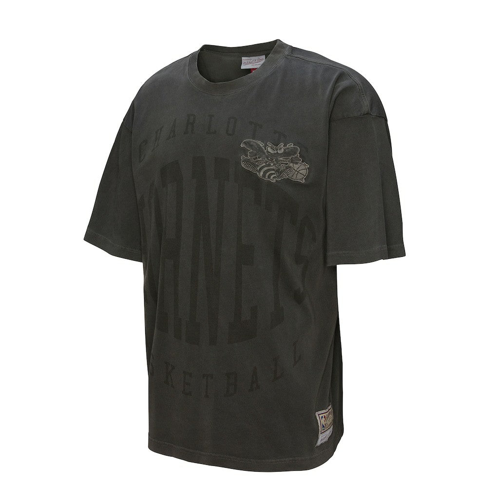 Mitchell & Ness - Charlotte Hornets Downtown Collection Premium T-Shirt - Black