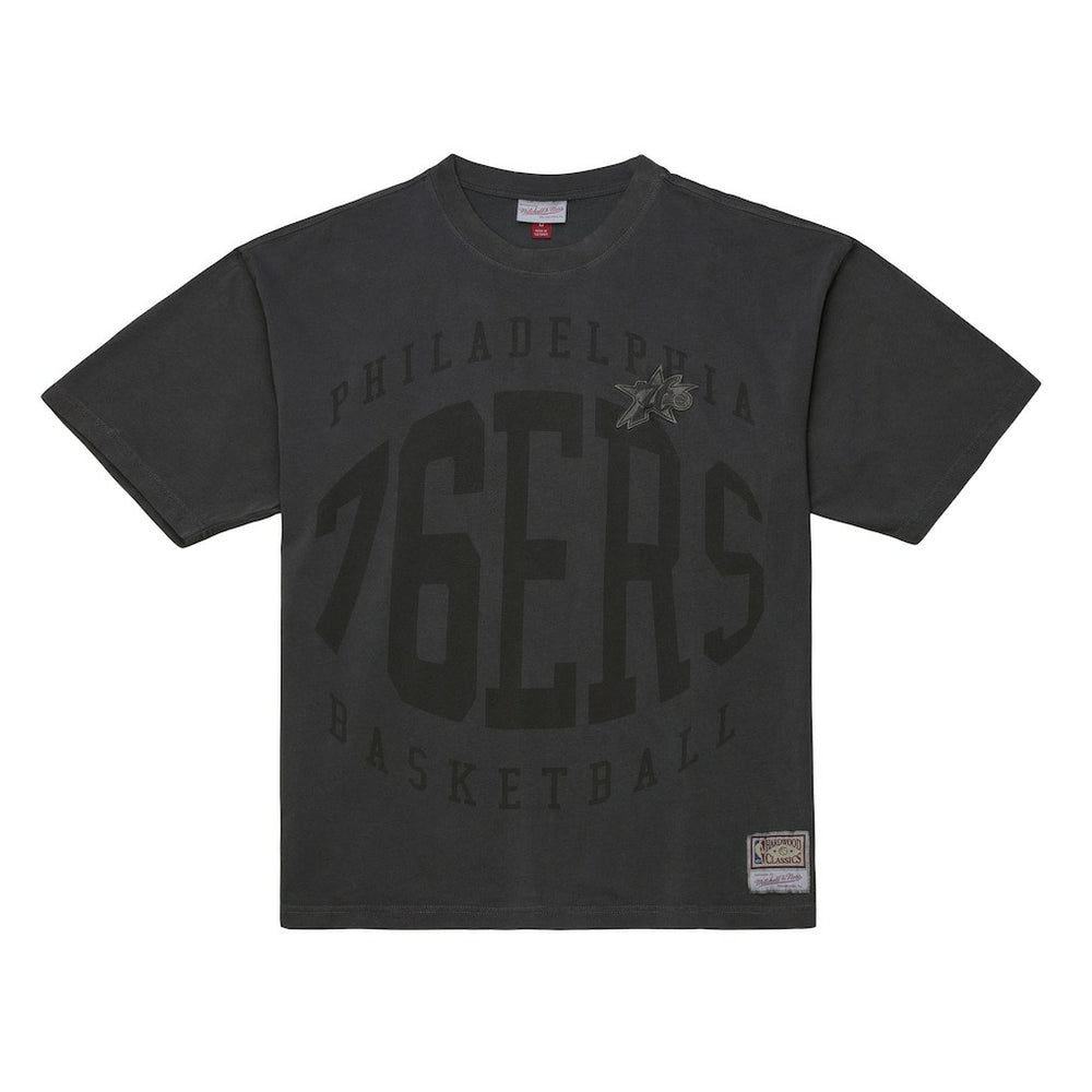 Mitchell & Ness - Philadelphia 76ers Downtown Collection Premium T-Shirt - Black