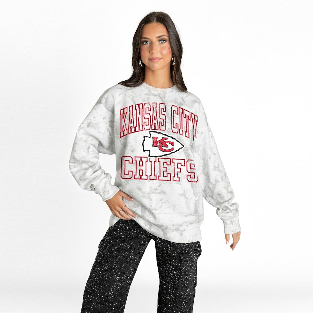 Kansas City Chiefs Gameday Couture Women's Whiteout Oversized Premium Fleece Sweatshirt Arctic Camo - NFL