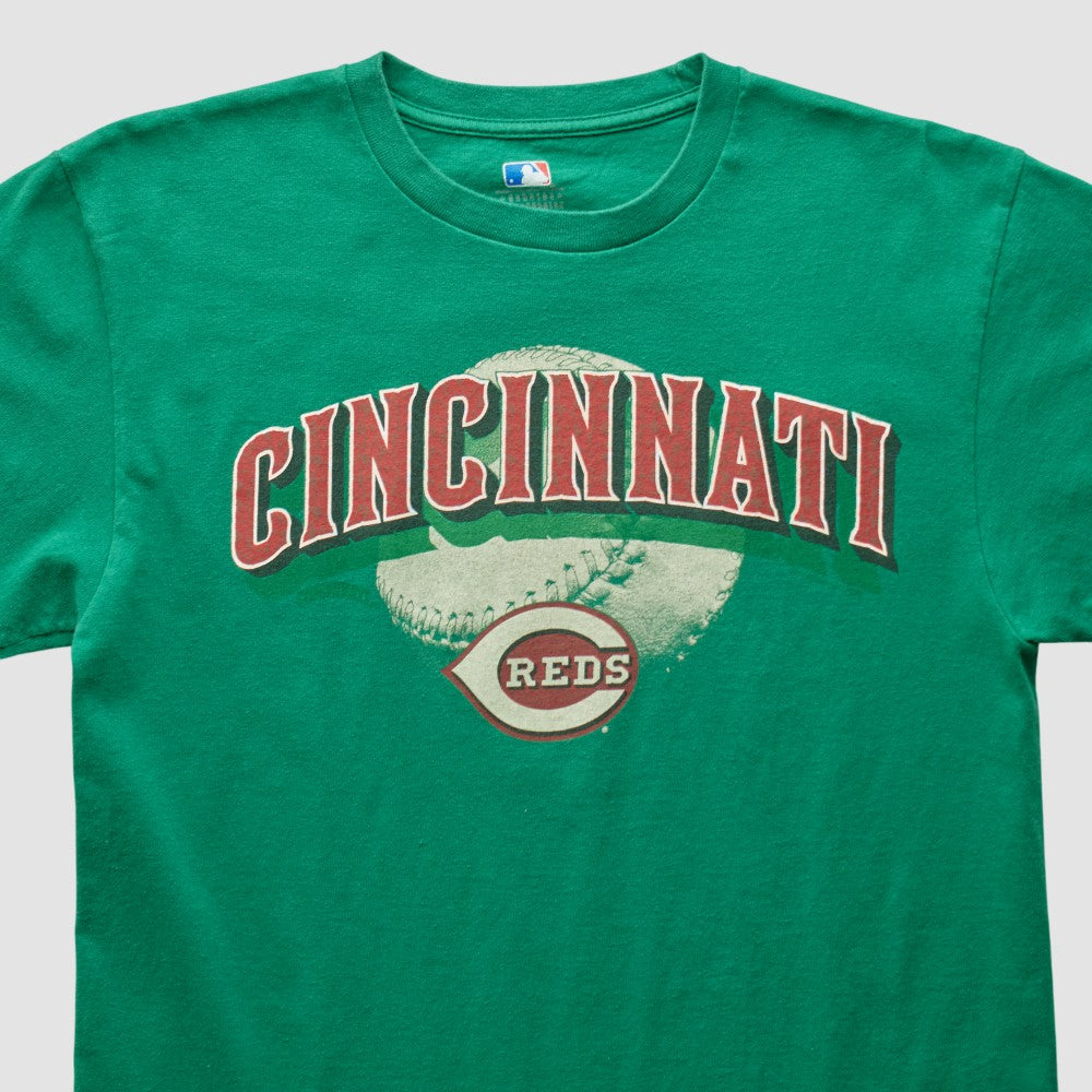 Cincinnati Reds 2000s T-Shirt Clearance