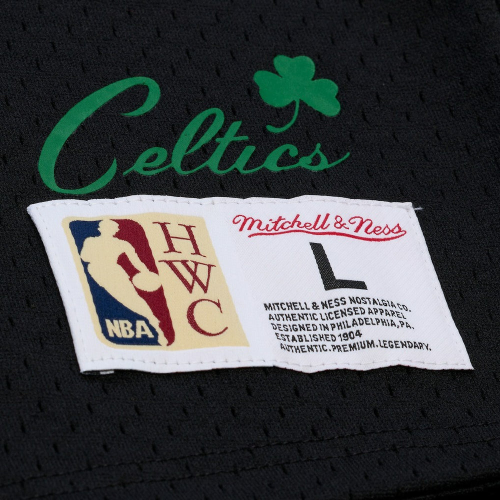 Mitchell & Ness - Larry Bird Boston Celtics Mesh Name & Number Short Sleeve Hoodie - Black