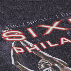 Mitchell & Ness - Philadelphia 76ers Hardwood Classics Originals Collection 2000-2001 Team Roster T-Shirt - Black