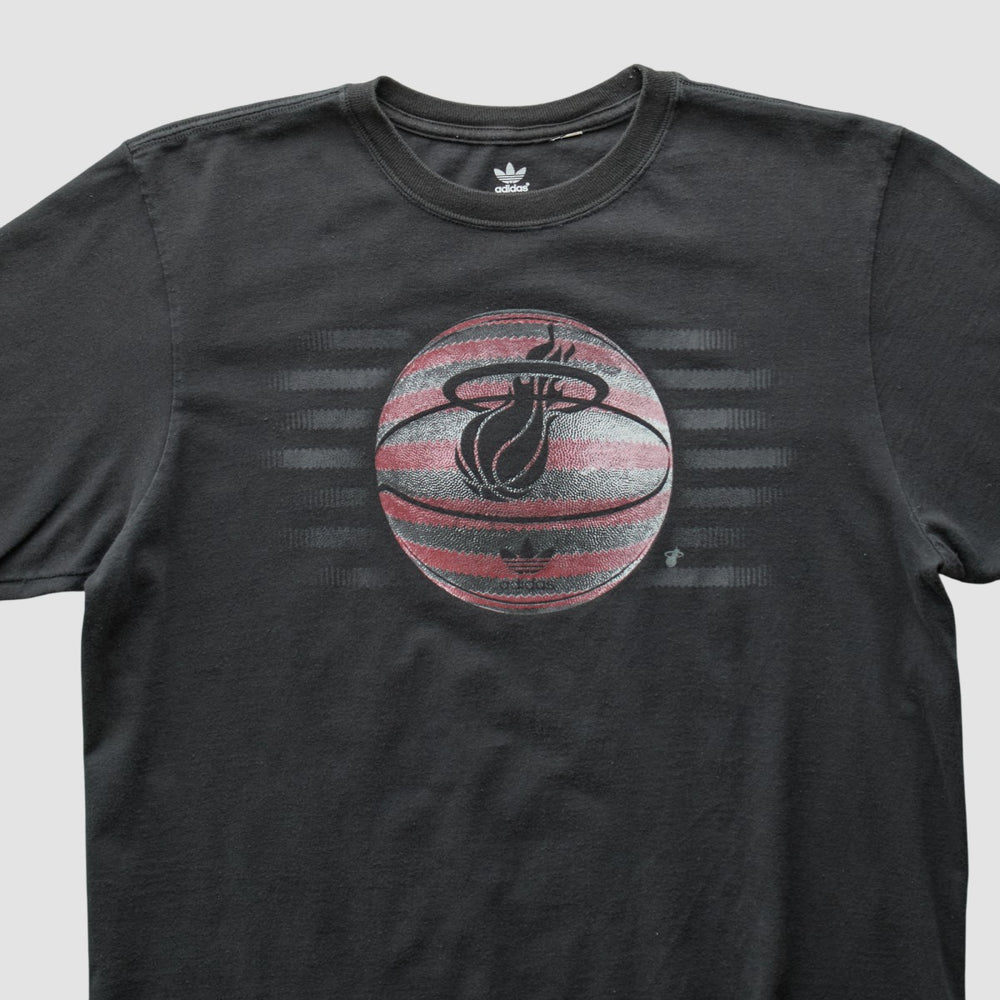 Adidas - Miami Heat 2010s T-shirt - Black Vintage