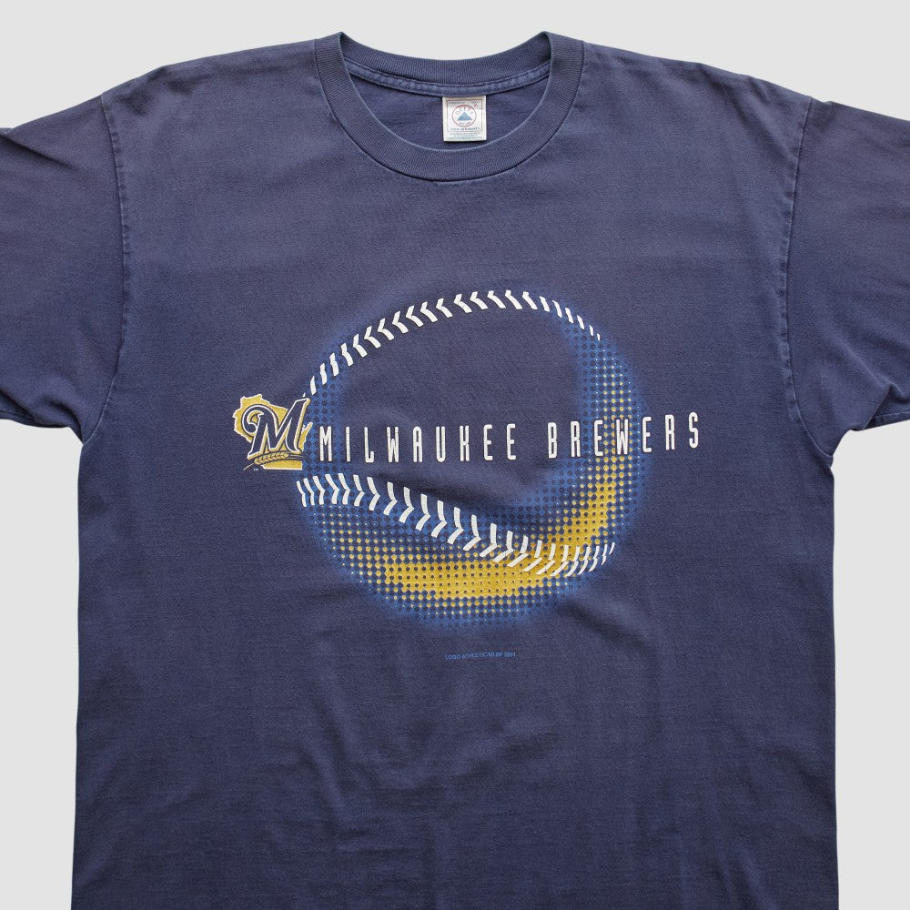Milwaukee Brewers Logo Athletic 2001 T-shirt On Sale