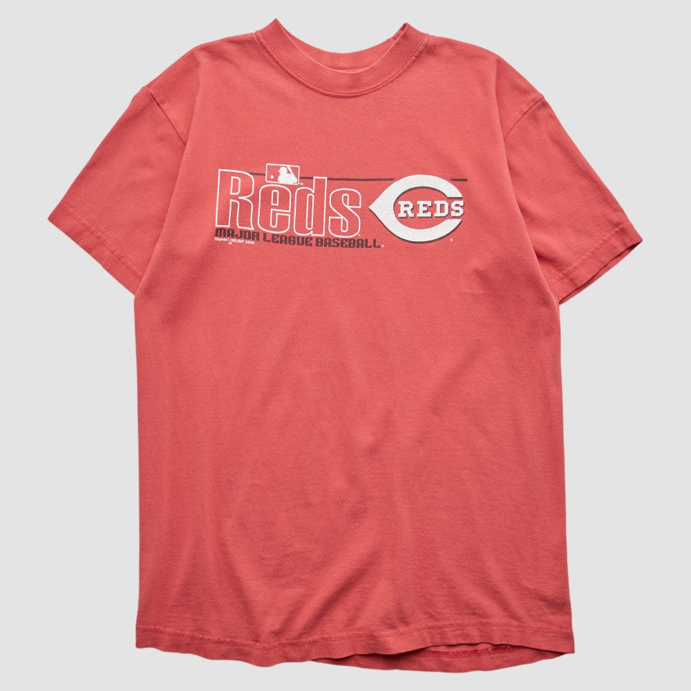 Cincinnati Reds Majestic 2000 T-shirt Lifestyle