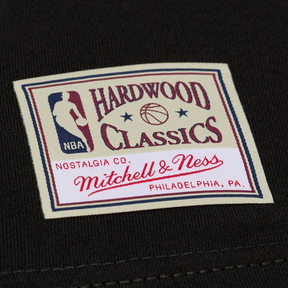 Mitchell & Ness - Chuck Cooper Boston Celtics 75th Anniversary Pioneers Player T-Shirt - Black