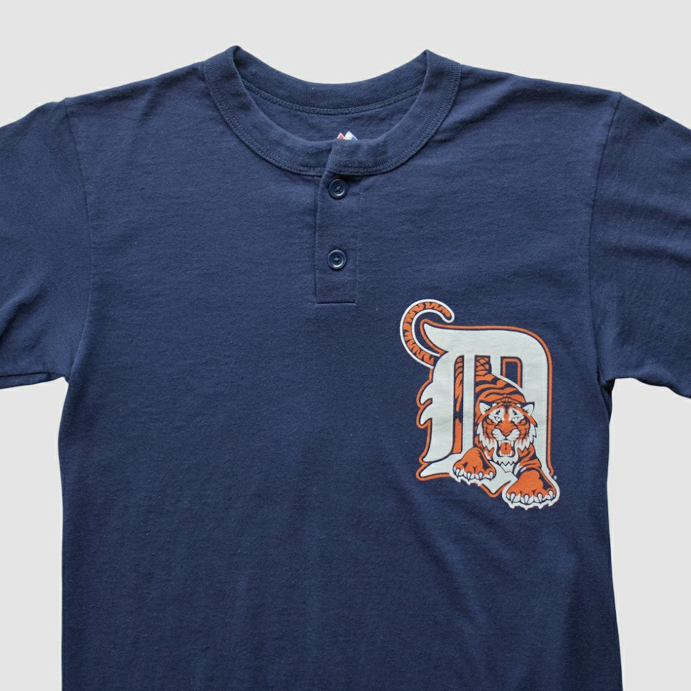 Detroit Tigers Majestic 2000s T-shirt On Sale