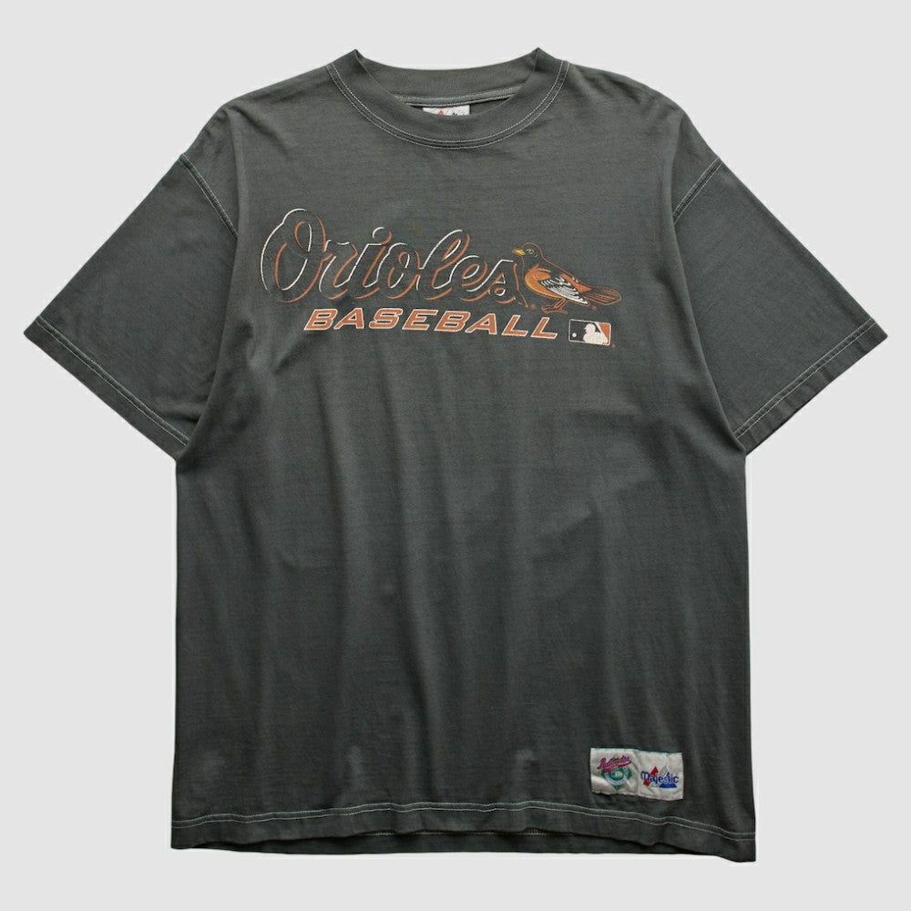 Baltimore Orioles Majestic 2000s T-shirt Near Me