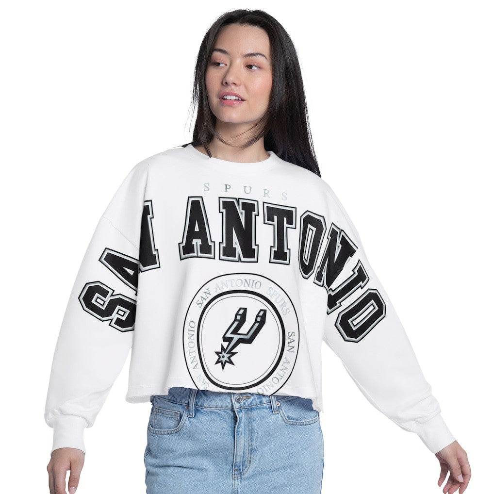 NBA - San Antonio Spurs G-III 4Her by Carl Banks Women's Bleachers Cropped French Terry Sweatshirt - White