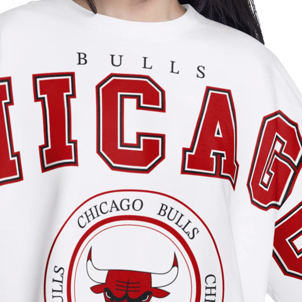 NBA - Chicago Bulls G-III 4Her by Carl Banks Women's Bleachers Cropped French Terry Sweatshirt - White