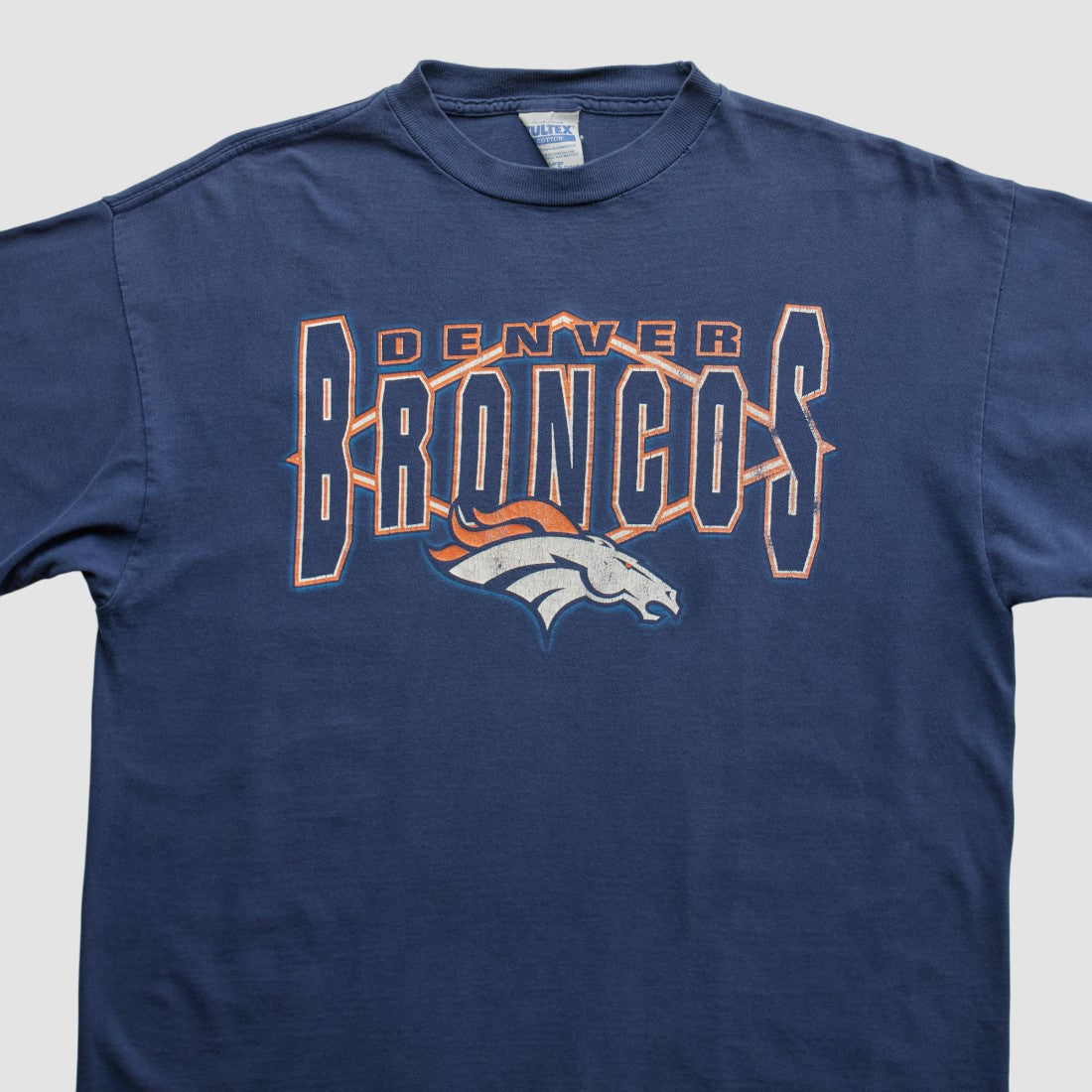 Denver Broncos Tultex 90s T-shirt Navy Vintage - Fanatics