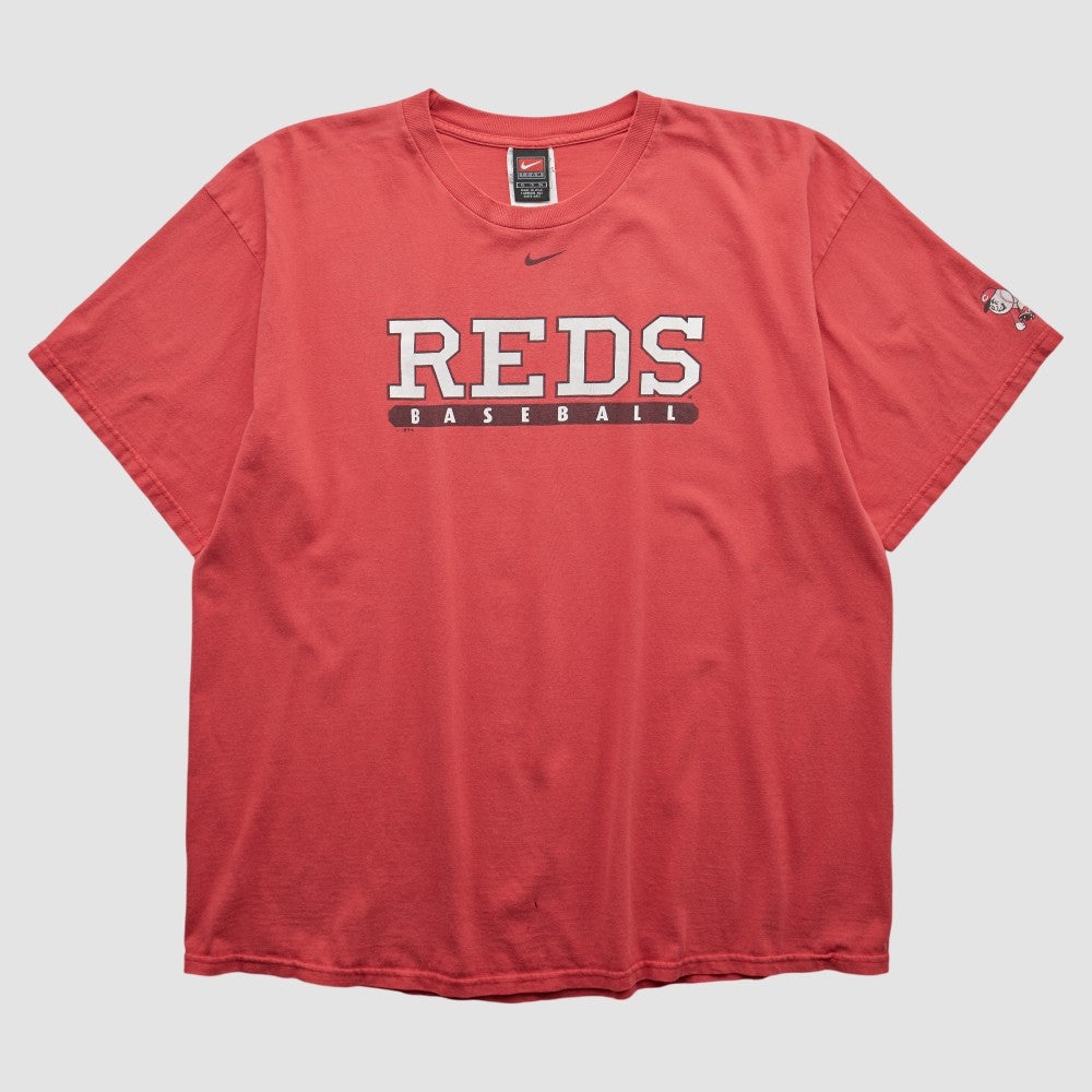 Cincinnati Reds Nike 2000s T-shirt Sale