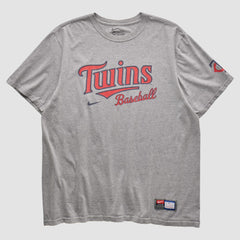 Minnesota Twins Nike 2010s T-shirt Near Me