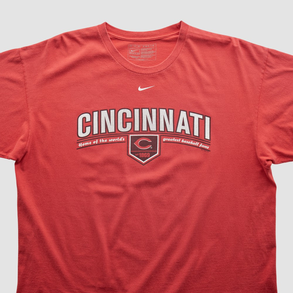 Cincinnati Reds Nike 2000s T-shirt Online