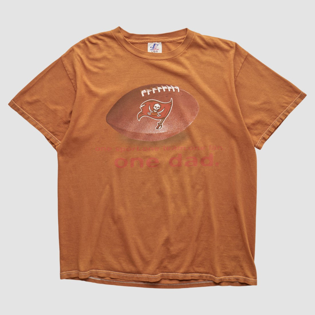 Tampa Bay Buccaneers Logo Athletic 2000s T-shirt Orange Vintage - Fanatics