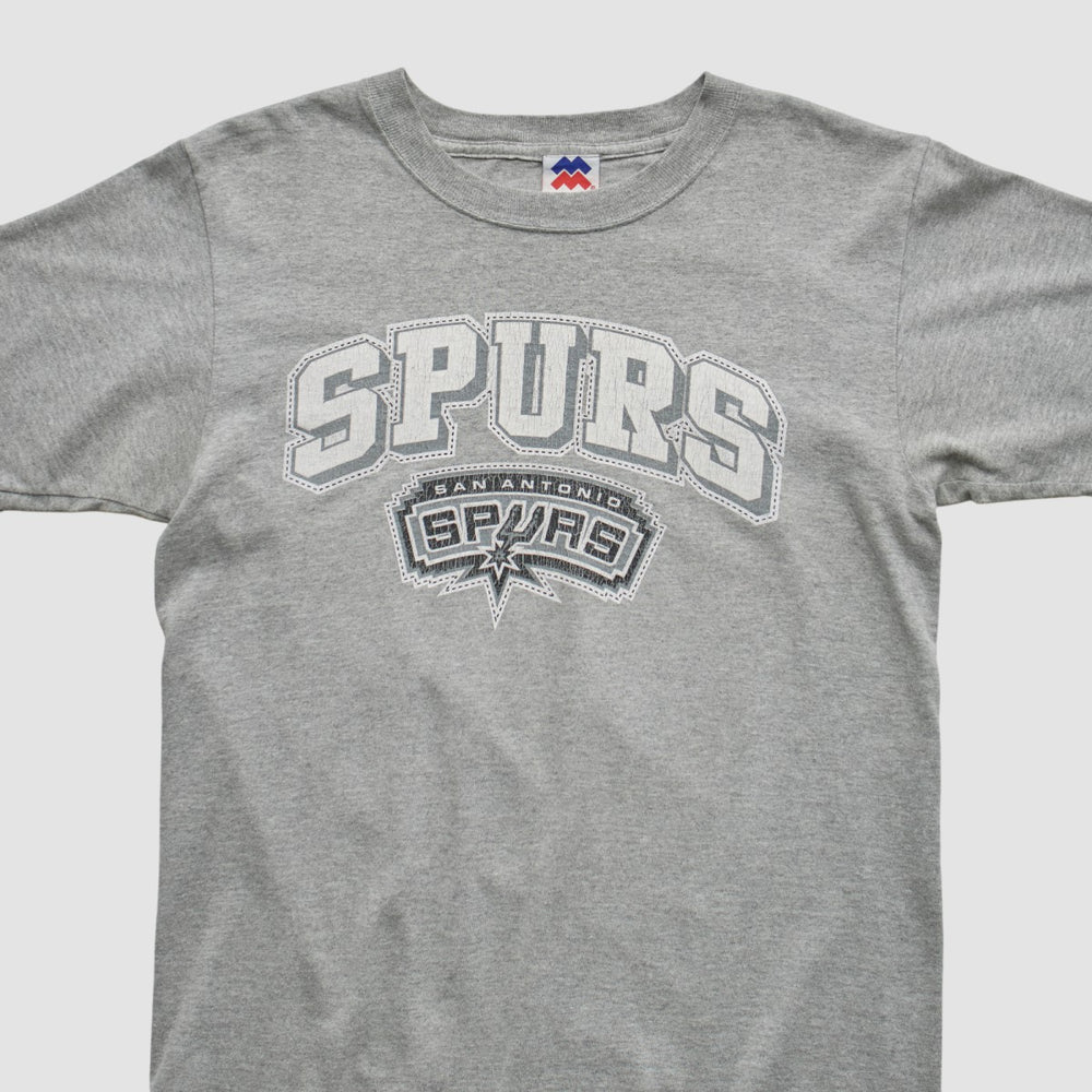 Vintage - San Antonio Spurs Majestic 2000s T-shirt - Heather Gray Vintage