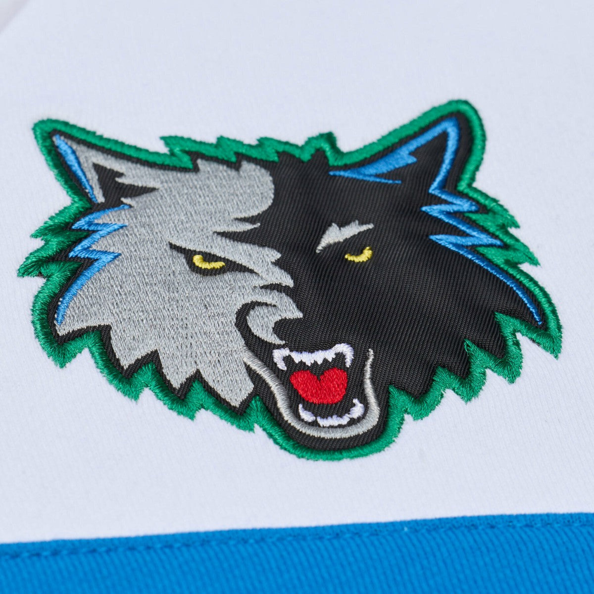 Mitchell & Ness - Minnesota Timberwolves Head Coach Hoodie - Black