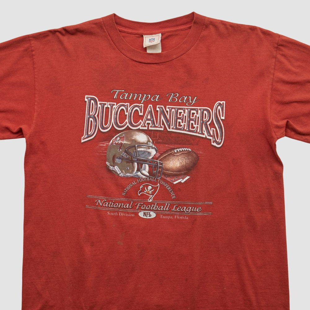 Tampa Bay Buccaneers NFL 2000s T-shirt Red Vintage - Fanatics
