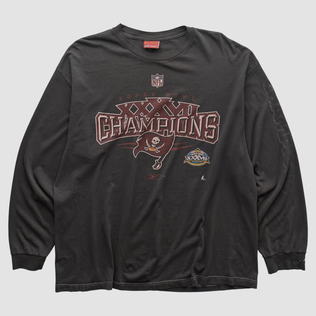 Tampa Bay Buccaneers Reebok 2003 Long Sleeve T-shirt Black Vintage - Fanatics