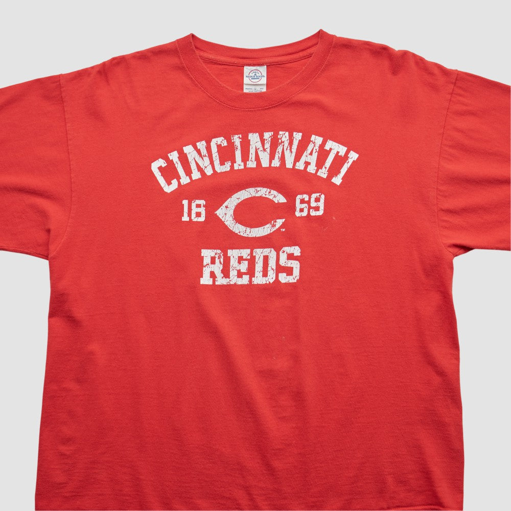 Cincinnati Reds Delta 2010s T-shirt Lifestyle