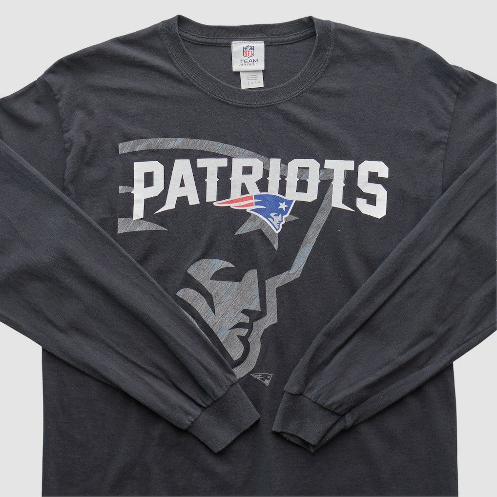 New England Patriots NFL 2010s Long Sleeve T-shirt Black Vintage - Fanatics