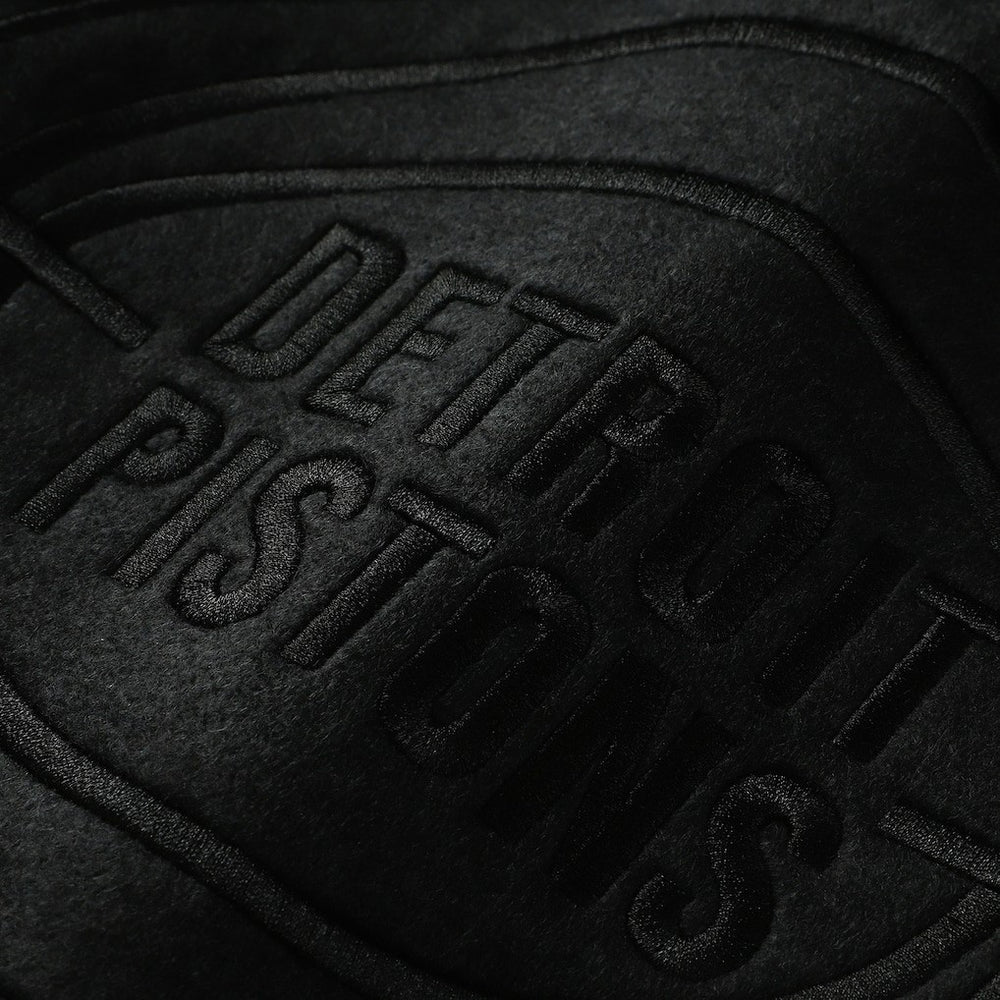 Mitchell & Ness - Detroit Pistons Women's Phantom Cropped T-Shirt - Black